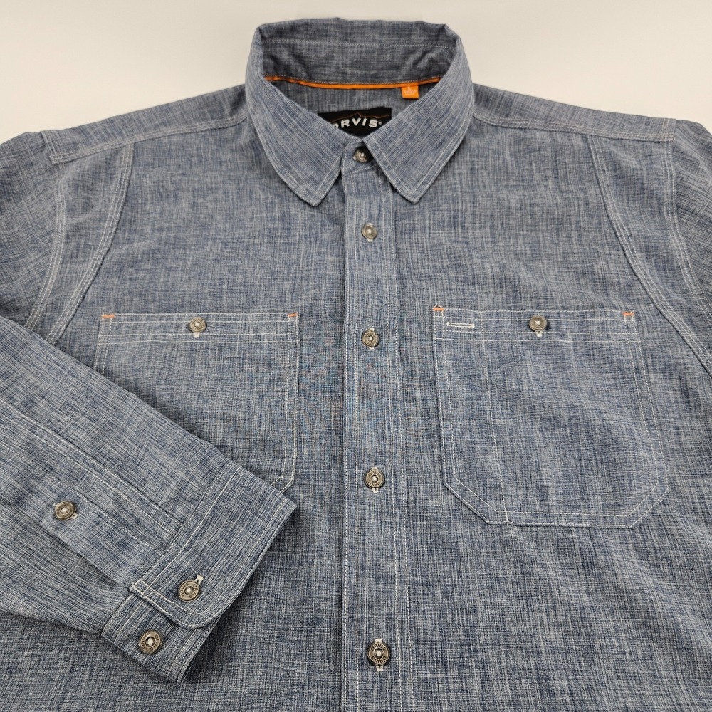 Orvis Men's Large Blue Textured Polyester Button Up Long Sleeve Fishing Shirt